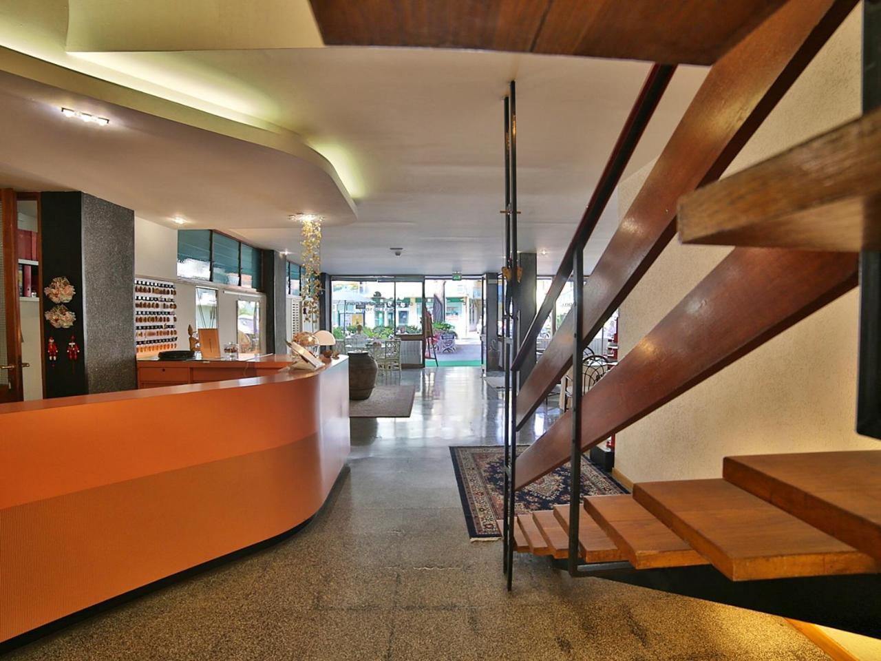 Hotel Pinocchio Cattolica Exterior photo
